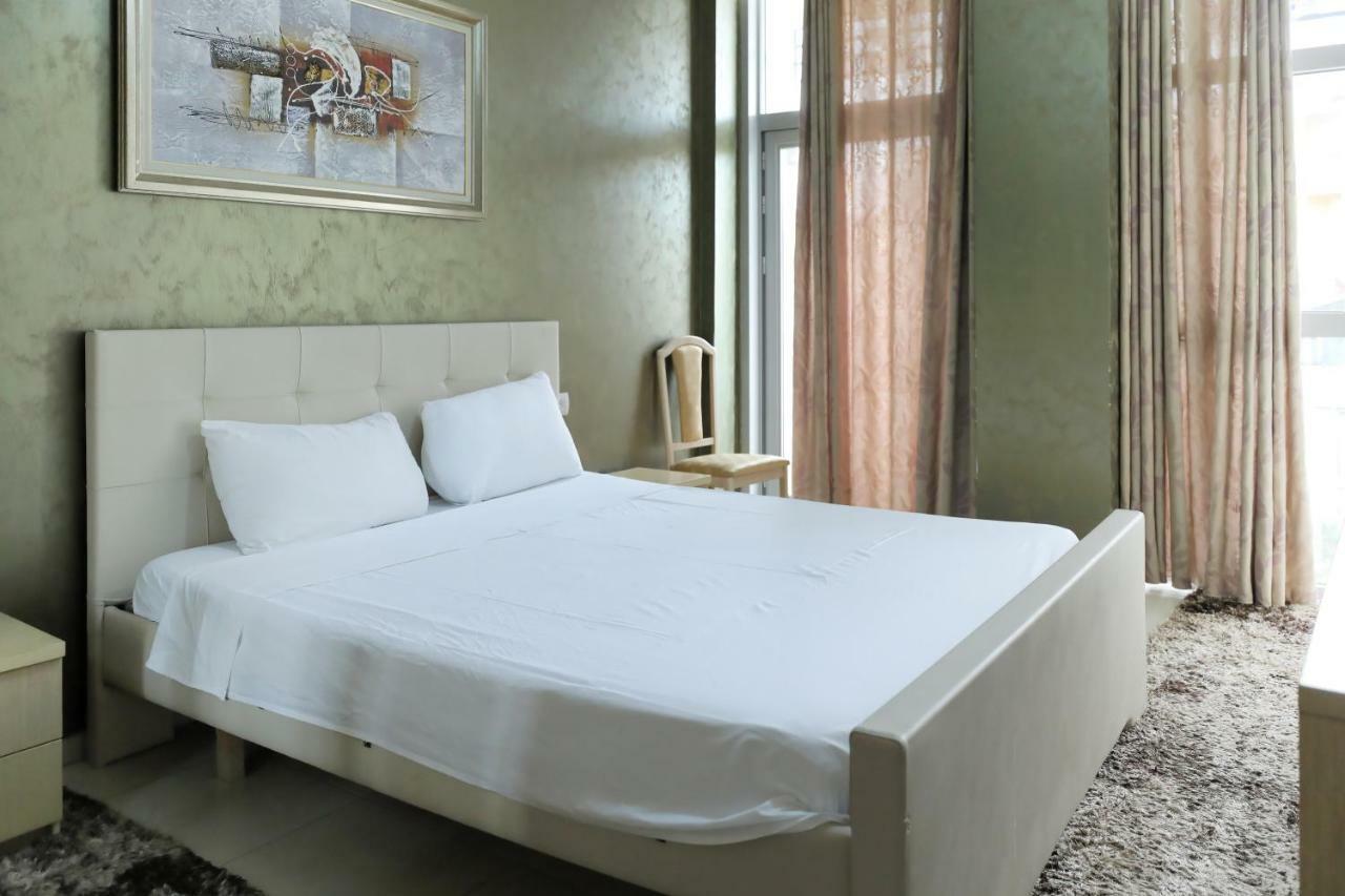 Hotel Gjuta Tirana Extérieur photo